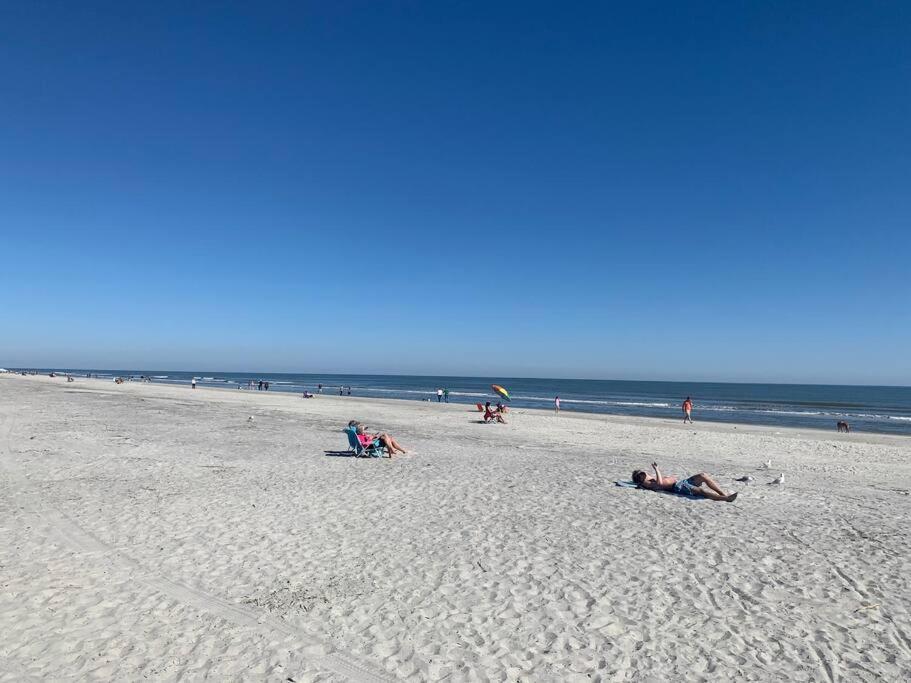 Sunnydaze-Steps To The Ocean King Bed, Free Bikes! Appartement Hilton Head Island Buitenkant foto