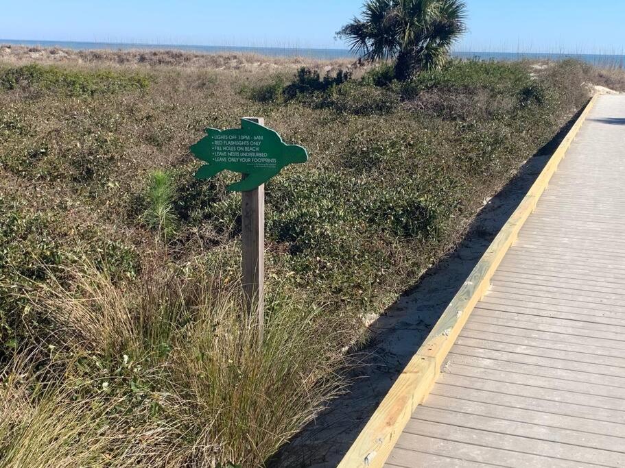 Sunnydaze-Steps To The Ocean King Bed, Free Bikes! Appartement Hilton Head Island Buitenkant foto